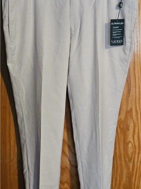 Lauren Ralph Lauren Men’s Cream Ultraflex Dress Pants 42x30